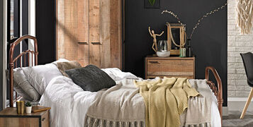 hoxton-3-piece-bedroom-set-distressed-oak-effect (1)