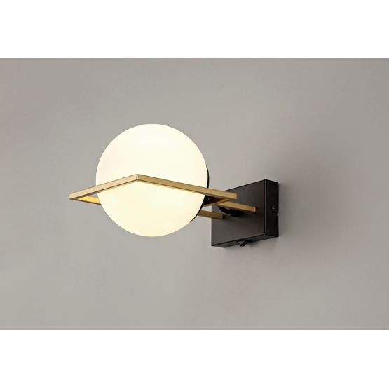 Honesty Wall Lamp Switched, 1 Light E14, Matt Black/Polished Gold