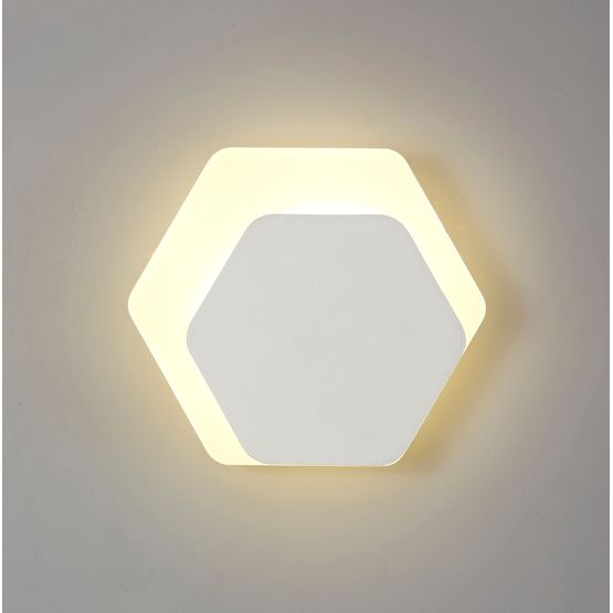 Melody Magnetic Base Wall Lamp, 12W LED 3000K 498lm, 15/19cm Horizontal Hexagonal Right Offset, Sand White/Acrylic Frosted Diffuser